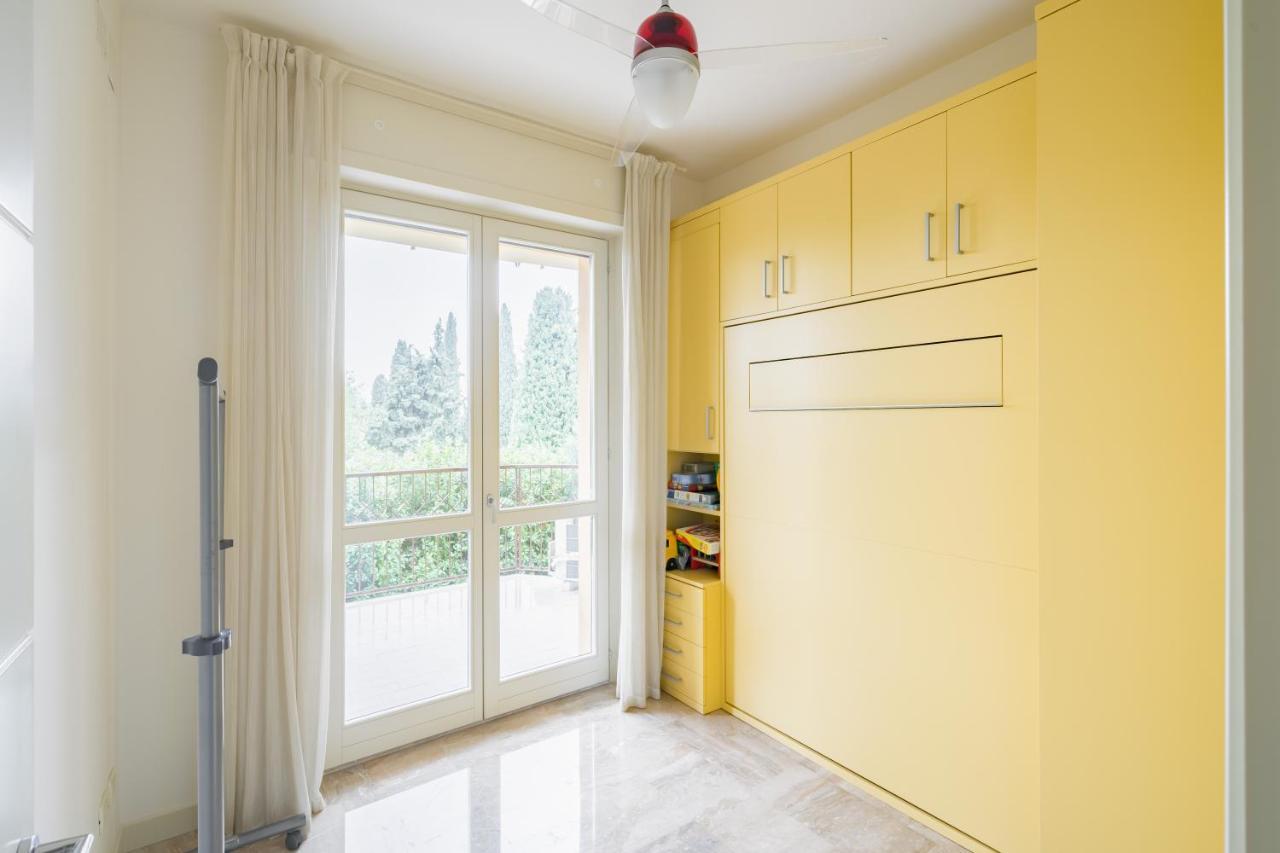 Residenza Al Vittoriale - By Host4U Apartment การ์โดเน ริเวียรา ภายนอก รูปภาพ